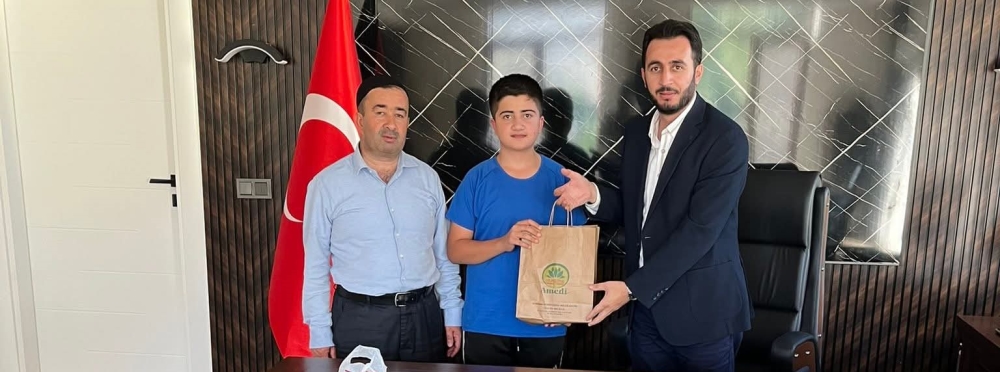 Muhammed Furkan İlbars Umre ile Ödüllendirildi