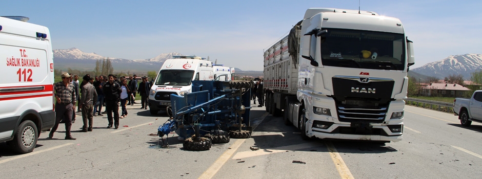 Güroymak’ta trafik kazası 1’i ağır 4 yaralı