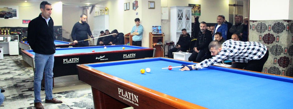 Güroymak'ta Üç Band Doğu ve Güneydoğu Bölge bilardo turnuvası
