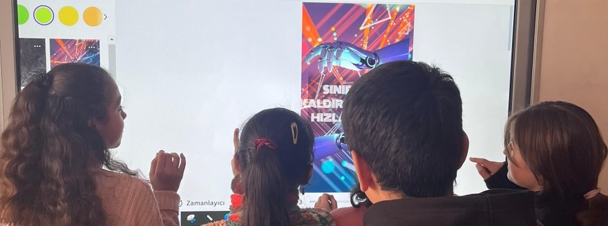 Şehit Er Fevzi Güngür Ortaokulu, eTwinning Projesi ile Yapay Zekayı Keşfediyor